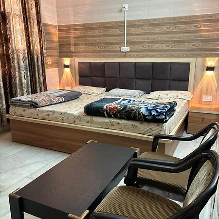 Dream Land Hotel Jammu Dış mekan fotoğraf