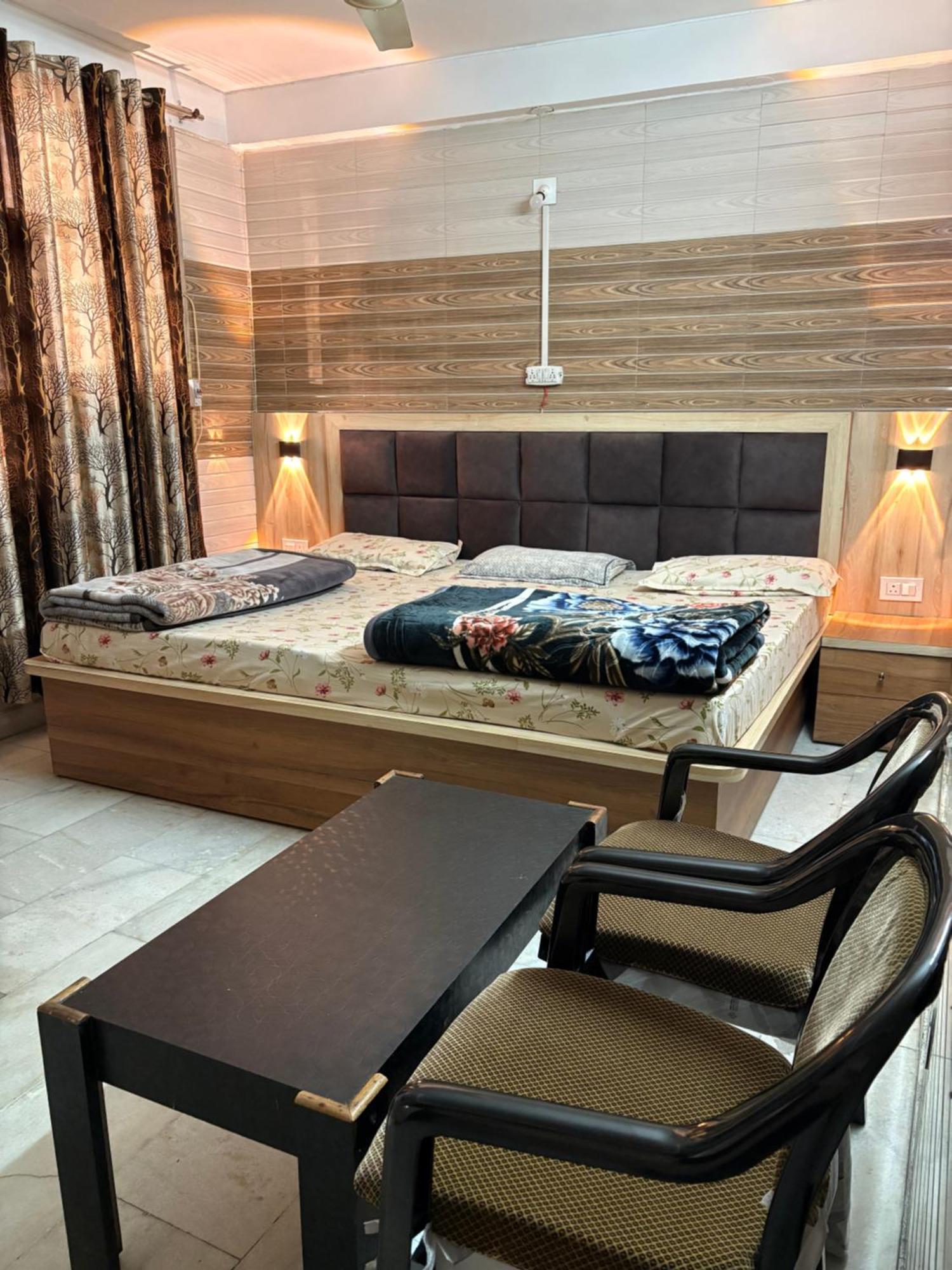 Dream Land Hotel Jammu Dış mekan fotoğraf