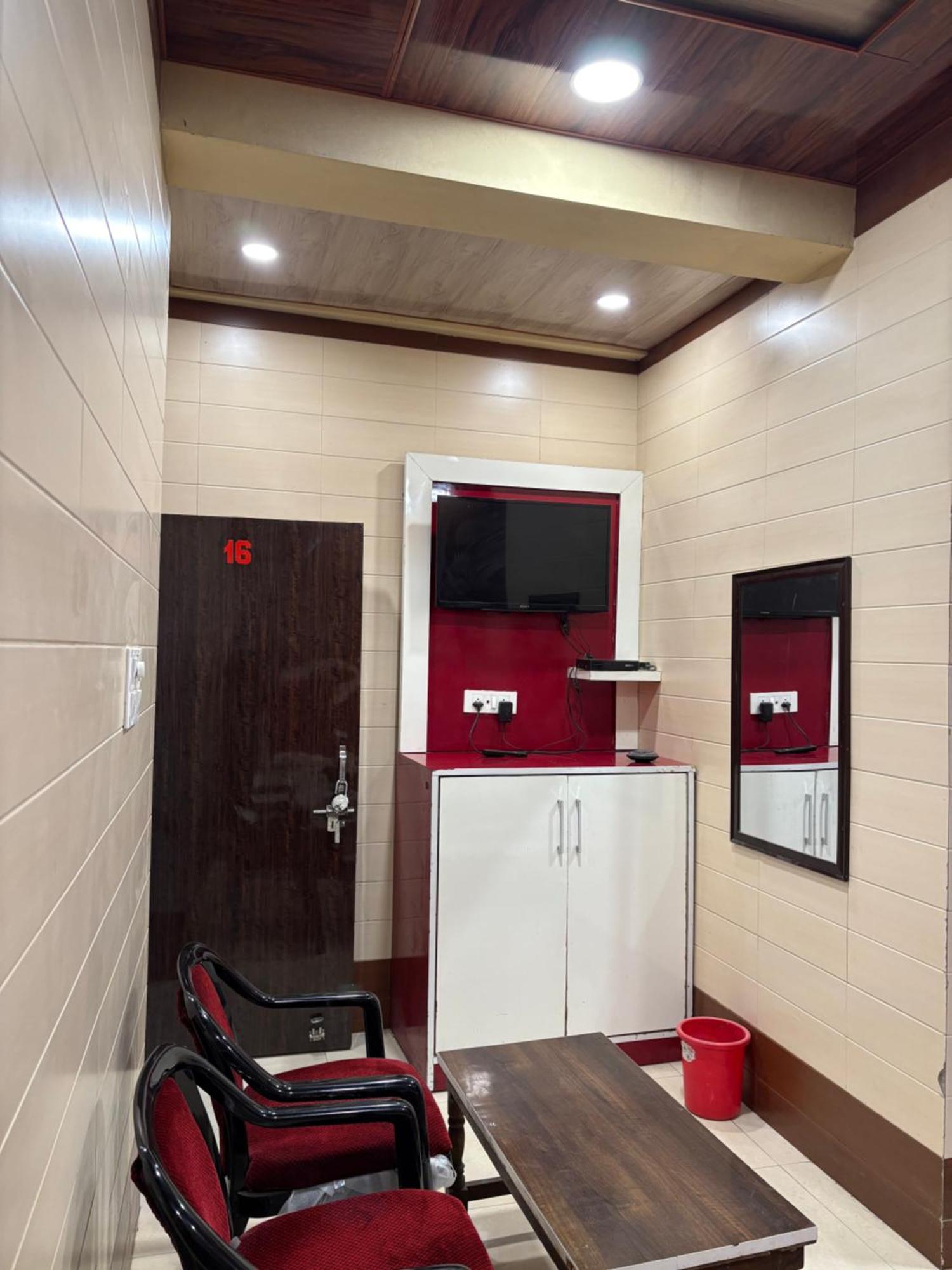 Dream Land Hotel Jammu Dış mekan fotoğraf